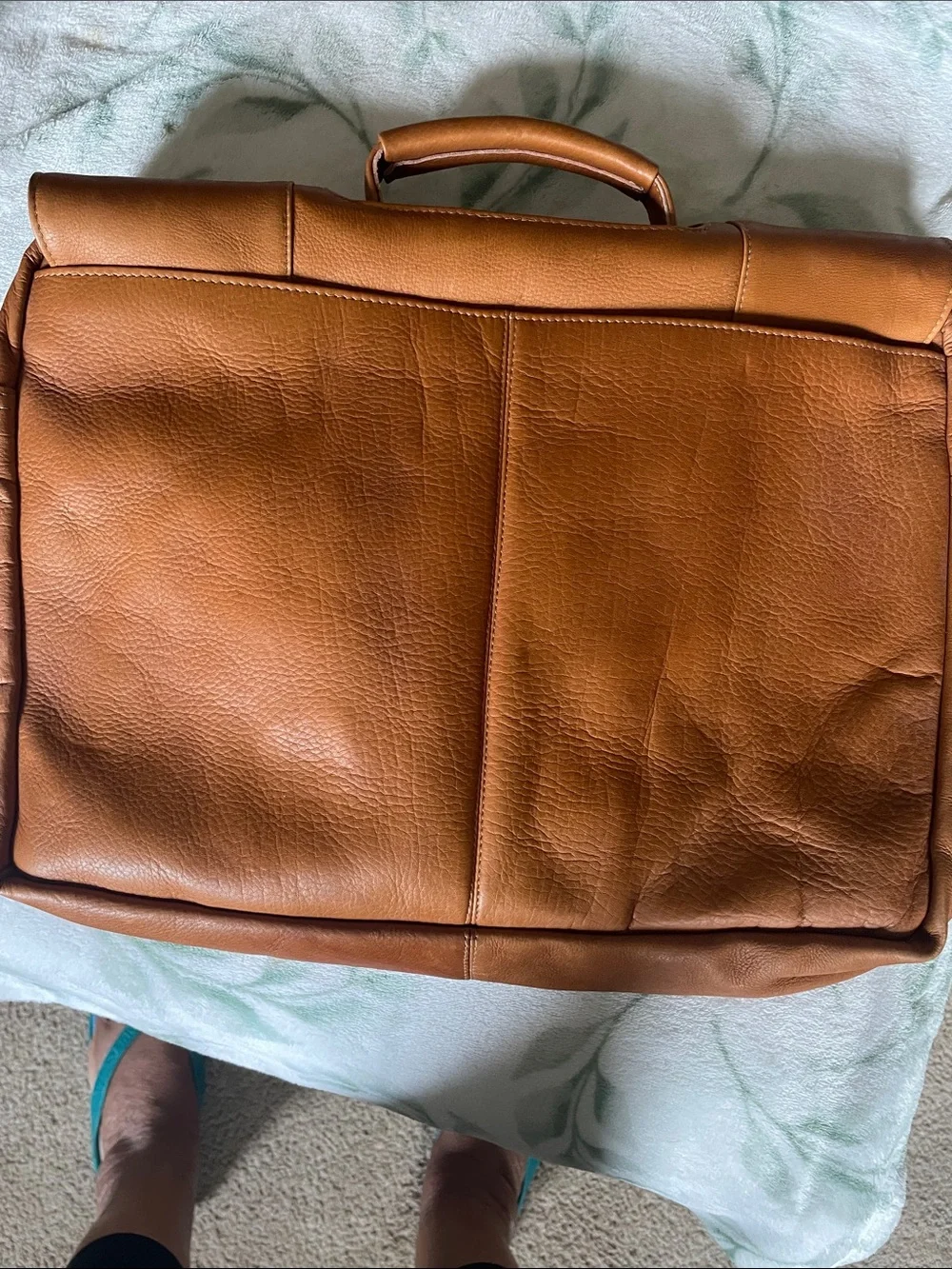 Tan Leather Men's Briefcase - Classic Travel Messenger